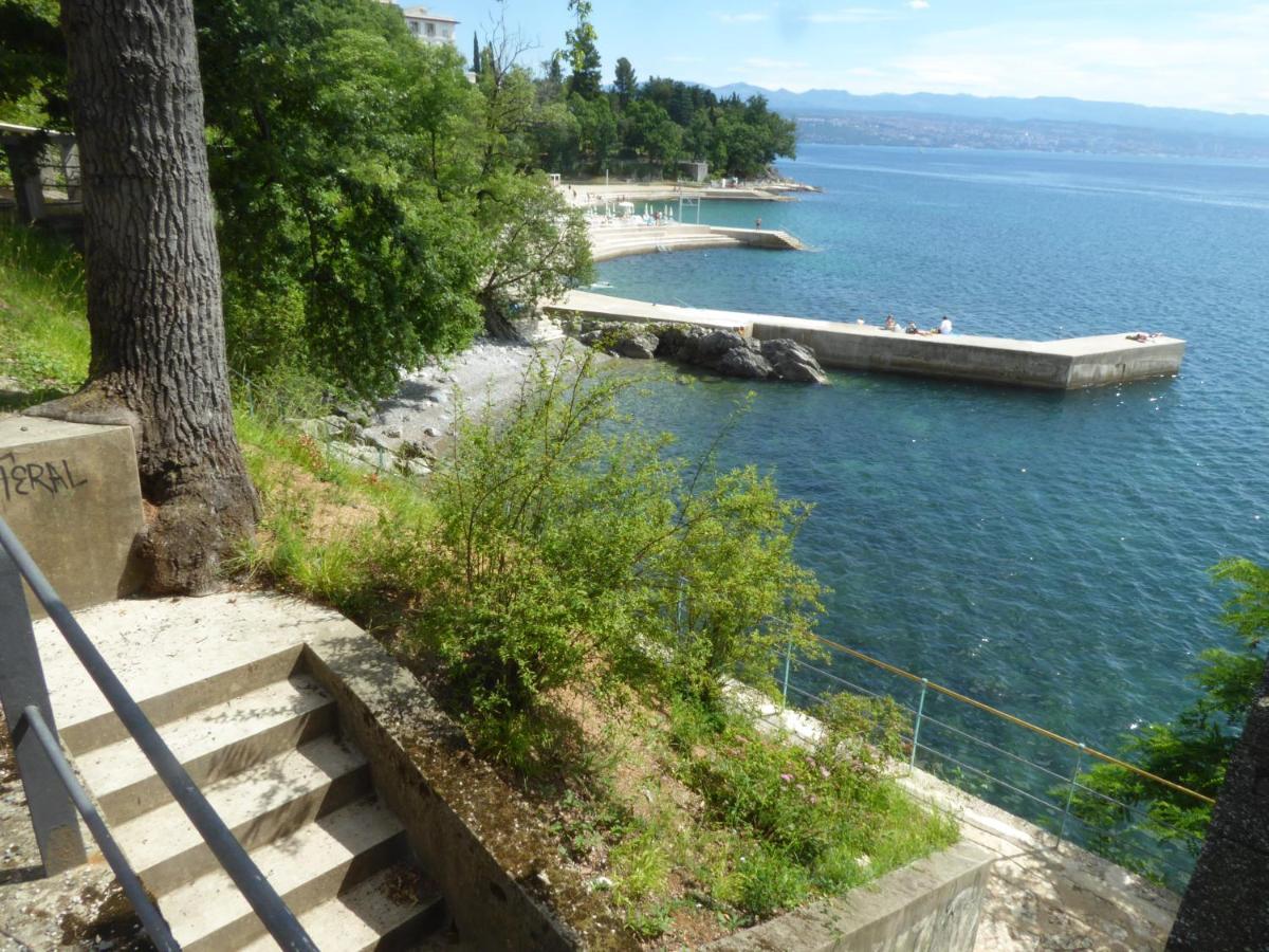 Villa Annika Lovran Exterior photo