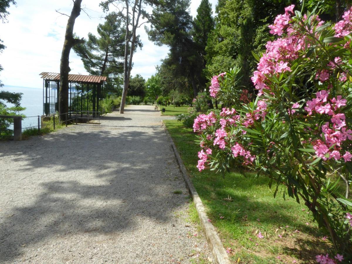 Villa Annika Lovran Exterior photo